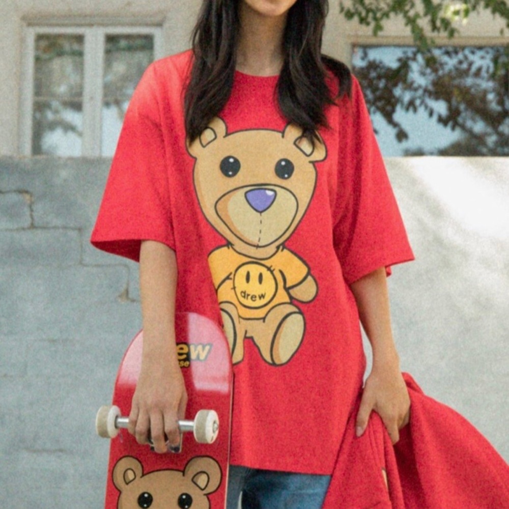 Drew house - Teddy Tee